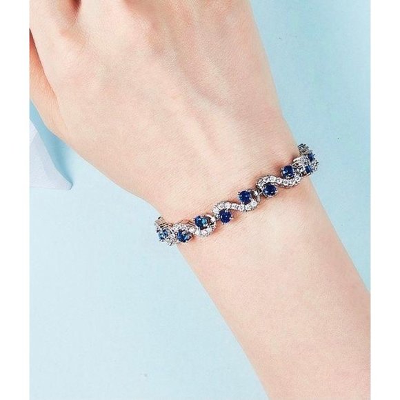 BRAND NEW Beautiful Waterdrop Crystal Bracelet fo - Picture 4 of 8